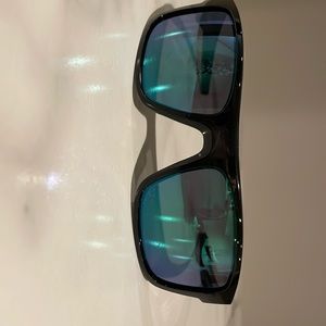 Men’s Oakley High Point Definition Polarized Sunglasses with Drawstring Case.